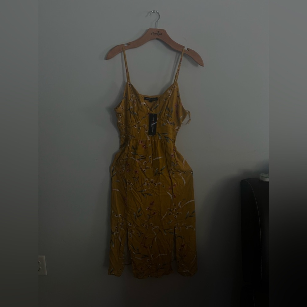 Yellow sundress🌼🌸